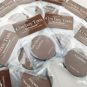 고품질 맞춤형 향기 모양의 걸이형 차량용 종이 소재 방향제, 오래 지속되는 향기 차량용 방향제 - Product Image 5