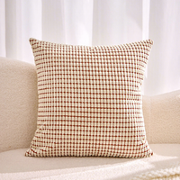 Housse de coussin carrée moderne en peluche unie avec imprimé de Noël de dessin animé et fermeture éclair pour canapé de salon