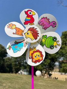 Set di mulini a vento in carta da dipingere e assemblare per bambini, a tema mondo animale, kit per attività artigianali all'aperto - Product Image 4