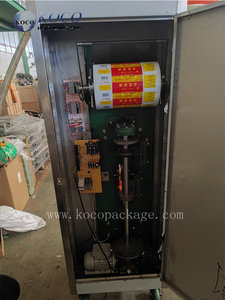 Équipement de production d'eau potable en sachet <span class=keywords><strong>KOYO</strong></span> 2100BPH, machine d'ensachage d'eau - Product Image 6