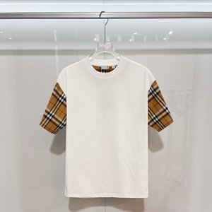 Camiseta de manga corta para hombre, estilo vintage Burberry, diseño a cuadros, informal, de lujo, 100% algodón. - Product Image 1