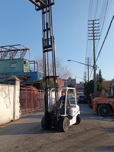 2.5/3/4/5/7/10/15/16/25/30-Ton <b>Used</b> Diesel TCM/KOAMTSU/HELI FD30 FD50 FD70 DIELSEL Forklift with Three Master for Sale - Product Image 3