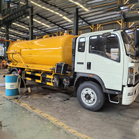 Proveedor Chino de Camiones de Succión de Aguas Residuales Sinotruk Howo, Camión de Limpieza de Alcantarillado con Tanque Séptico de 15000 Litros, 12000L