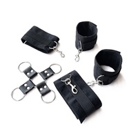 Ensemble de menottes et collier SM pour accessoires de personnage