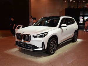 <span class=keywords><strong>BM</strong></span>-W X1 SDrive25Li <span class=keywords><strong>X</strong></span> Design Package 2.0T Essence SUV Compact 2024 - Son Harman Kardon, Toit Ouvrant Panoramique, Sièges en Cuir - Product Image 1