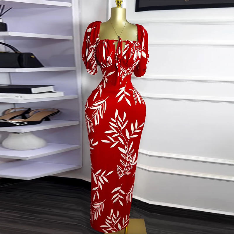 ใบไม้สีแดง