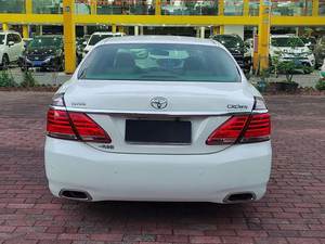 Venta al por Mayor de Autos Usados Toyota Crown 2.5L 2012, Ideales para Taxis, Escuelas de Conducción, Servicios de Transporte Privado, Vehículos de <span class=keywords><strong>Segunda</strong></span> <span class=keywords><strong>Mano</strong></span> Baratos - Product Image 3