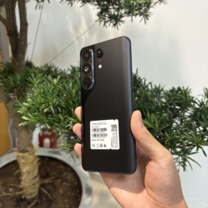 Teléfono Inteligente Android 15 TECNO CAMON 50 Pro 5G con Pantalla AMOLED de 6.7 Pulgadas, Octa Core, Doble SIM, Cámara de 50MP y Batería de Gran Capacidad - Product Image 3