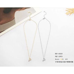 Collar con Colgante de Letra P Angelina, Chapado en Oro, Acero Inoxidable, Joyería de Moda para Mujer, Estilo Minimalista para Uso Diario 45523 - Product Image 4