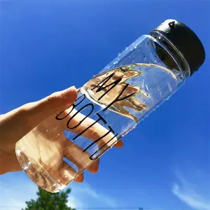 500 مللي لطيف الأزياء الإبداعية الرياضية كوب ماء المحمولة في الهواء الطلق المياه زجاجة بلدي البلاستيك زجاجة مياه شفافة