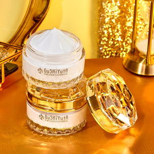 Crème et Lotion Visage Authentiques Toutes Saisons, Essence Éclaircissante à l'Aloe Vera, Soulagement de l'Acné et Élimination des Taches, Vente en Gros Disponible - Product Image 3