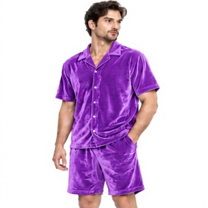 Ensemble assorti d'été en velours de haute qualité, chemise douce et respirante, short élastique, vente en gros, chemise et short en velours unisexes, mode - Product Image 1