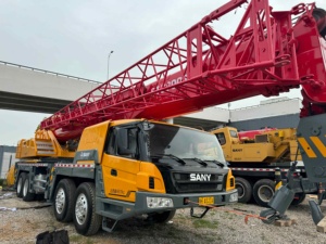 Grue sur camion SANY d'occasion STC900, grue mobile de 90 tonnes, diverses capacités de levage, différentes marques. - Product Image 5
