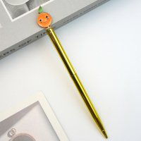 Lot de stylos bille en métal en gros avec embouts émaillés fruits (cerise, orange, raisin), rechargeables, corps doré