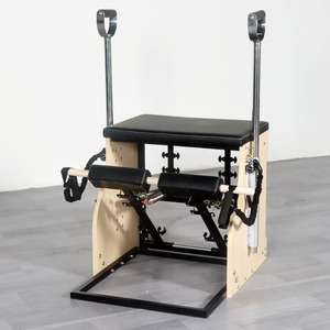 <span class=keywords><strong>Chaise</strong></span> Wunda de Pilates en bois d'érable avec pédale fendue <span class=keywords><strong>à</strong></span> maintien sûr et ressorts réglables pour l'entraînement fonctionnel de la force corporelle - Product Image 1