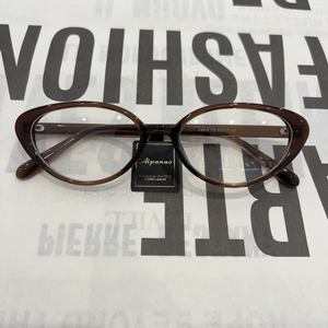 TR90 <strong>Korean</strong> Cat's Eye <strong>Glasses</strong> Y6614 Anti-Blue Light Diamond Face Unisex Classic Red Frame Street Fashion Can Accommodate Myopia - Product Image 6