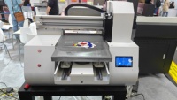 Impresora de Inyección de Tinta Digital Eco Solvente de Cama Plana de Alta Calidad 1.6m/1.9m/1.8m para Cabezal de Impresión Xp600/I3200