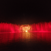 Fontaine Musicale Flottante avec Lumières LED Multicolores en Acier Inoxydable 304 de Qualité Commerciale, Contrôle DMX512, Taille Personnalisable pour