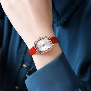 นาฬิกาผู้หญิงที่สง่างามทรงรีประดับเพชรนาฬิกาหนังแท้ที่มีสไตล์และมูลค่าสูง - Product Image 3