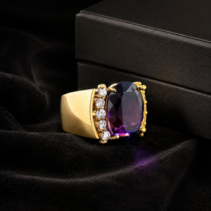 Anello con Gemma Viola per Donne, Elegante Gioiello da Dito per Business e Moda - Product Image 3