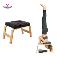 Chaise de yoga inversée en bois personnalisée pour le yoga Iyengar, outil auxiliaire pour le stand de tête en position inversée