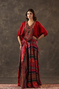 Robe longue de style kaftan brodée rouge, imprimé tribal, élégante, tenue ethnique pour fêtes, mariages, festivals, pour femmes - Product Image 4