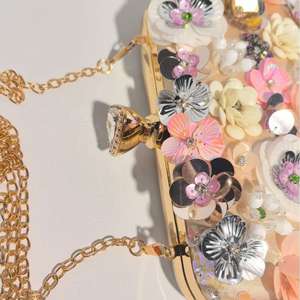 Pochette de Soirée DAQI Tendance pour Femme, Décoration Florale, Sac à Main Perlé Fait Main de Luxe, Soie Véritable, Forme Carrée Horizontale 1-1.9L - Product Image 4