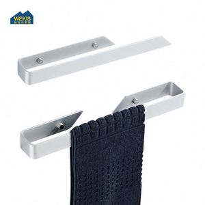 Toallero Calefactor de Pared Autoadhesivo con Acabado Cromado en Aluminio Negro y Plateado para Baño, Cocina, Hotel, Gimnasio y Dormitorio - Product Image 3