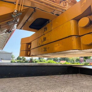 Grúa Hidráulica sobre Camión Sany STC550T Usada Original de 50 Toneladas con Altura Máxima de Elevación de 57 m y Motor Weichai - Product Image 4