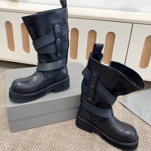 Bottes de neige de luxe de créateur, hauteur genou, dessus en cuir de vache, imperméables, antidérapantes, automne-hiver, pour femmes et hommes, noires, avec lanières - Product Image 3