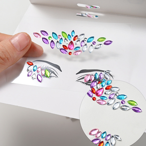 Autocollants de tatouage temporaire 3D en forme de visage de sirène avec strass et paillettes pour festivals et fêtes - Product Image 5