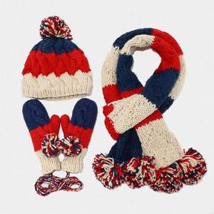 Ensemble 3 pièces tricoté hiver chaud automne-hiver avec pompons, bonnet, moufles et écharpe – Vente en gros - Product Image 1