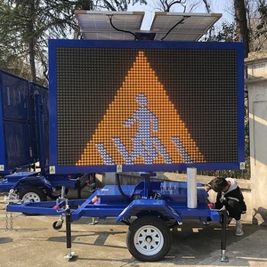 Señal de Tráfico LED Solar de Una Sola Cara con Panel Solar para Advertencia de Seguridad Vial - Product Image 1