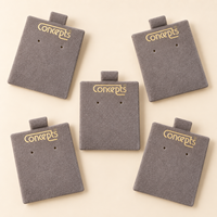 Conteneur à bijoux personnalisé double face en microfibre de velours et de daim avec logo pour carte carrée plaque boucles d'oreilles collier support intérieur