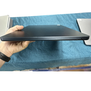 Ordinateur portable d'occasion A3114 2024, MacBook Air 15 pouces M3 original, pour études et usage professionnel. - Product Image 3