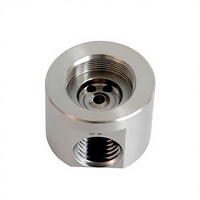 Pièces en acier inoxydable 304 usinées CNC 3/4/5 axes de la marque VOGO personnalisées pour l'automobile avec une tolérance de plus ou moins 0,01 Modèle CNC-028