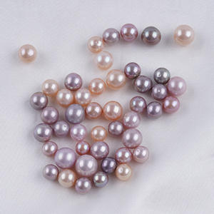 Perlas de Agua Dulce Naturales al por Mayor de Zhuji, Forma de Botón, Cuentas Blancas para Hacer Pulseras, Collares y Pendientes en Rosa y Morado - Product Image 1