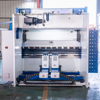 Presse plieuse hydraulique CNC de qualité supérieure entièrement automatique pour tôles d'aluminium WE67K 130T 2500mm 8+1 axes