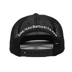 Casquette Trucker structurée à 6 panneaux avec patch en caoutchouc personnalisable et dos en maille camouflage, fabriquée au Vietnam, pour usage quotidien en extérieur - Product Image 4