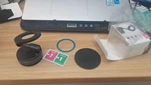 Soporte giratorio para teléfono de coche de 360 grados, imanes fuertes, soporte móvil extensible, succión al vacío para uso en el escritorio de la cama - Product Image 3