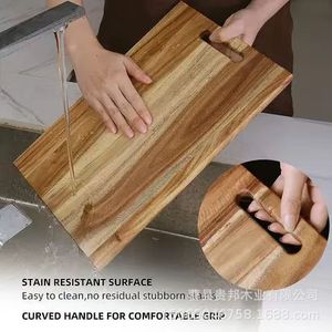 Tabla de cortar de madera de acacia de 36 cm rectangular con asa para uso en la cocina - Product Image 2