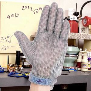 Guantes de alambre de acero NMsafety ANSI A9 Guantes de trabajo de nivel anticorte Fabricante Guantes DE TRABAJO resistentes - Product Image 1