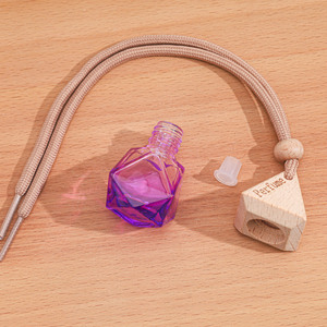 Chai treo xe hơi 8ml nhiều màu sắc hình kim cương, chai nước hoa rỗng bằng thủy tinh dùng để đóng gói nước hoa - Product Image 6