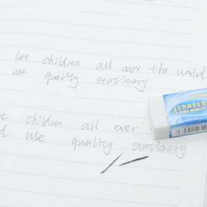 2023 yalong Hot Bán TPR Chất liệu cao su vuông tẩy văn phòng mềm tẩy nhỏ màu trắng cho các trường học văn phòng phẩm - Product Image 3