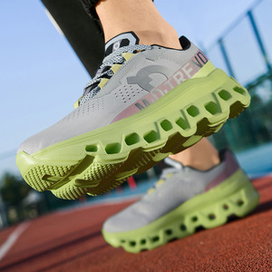 Chaussures de course respirantes en mesh pour hommes, semelle légère antidérapante, baskets de marche sportives confortables à lacets - Product Image 3