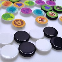 Accessoires de jeu de société 20 mm, jetons de jeu en plastique avec motif imprimé UV, fabricant en gros, pièces de dames personnalisées en couleur