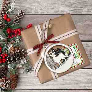 Set al por mayor de adornos ecológicos de madera de reno para árbol, con tallado en capas y etiquetas de regalo con purpurina, para decoración colgante de Navidad en interiores. - Product Image 3