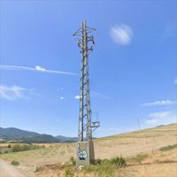 Pylône de transmission électrique en treillis galvanisé à quatre poteaux en acier cornière de 11 m pour lignes aériennes 110 kV 220 kV