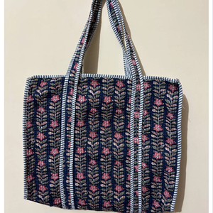 Bolsa de Mano Acolchada de Algodón de Súper Calidad, Bolsa de Mercado con Estampado Floral Personalizado, Bolsa de Hombro a Precio de Mayoreo - Product Image 1
