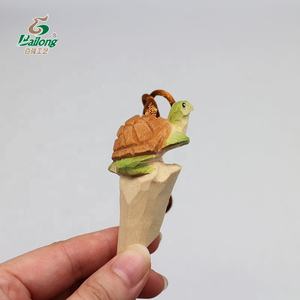 Fischietto in Legno Intagliato a Forma di Animale 3D Souvenir di Montagna Idea Regalo in Pronta Consegna - Product Image 2